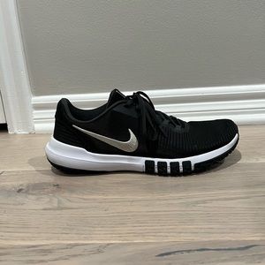 Nike Flex Control 4